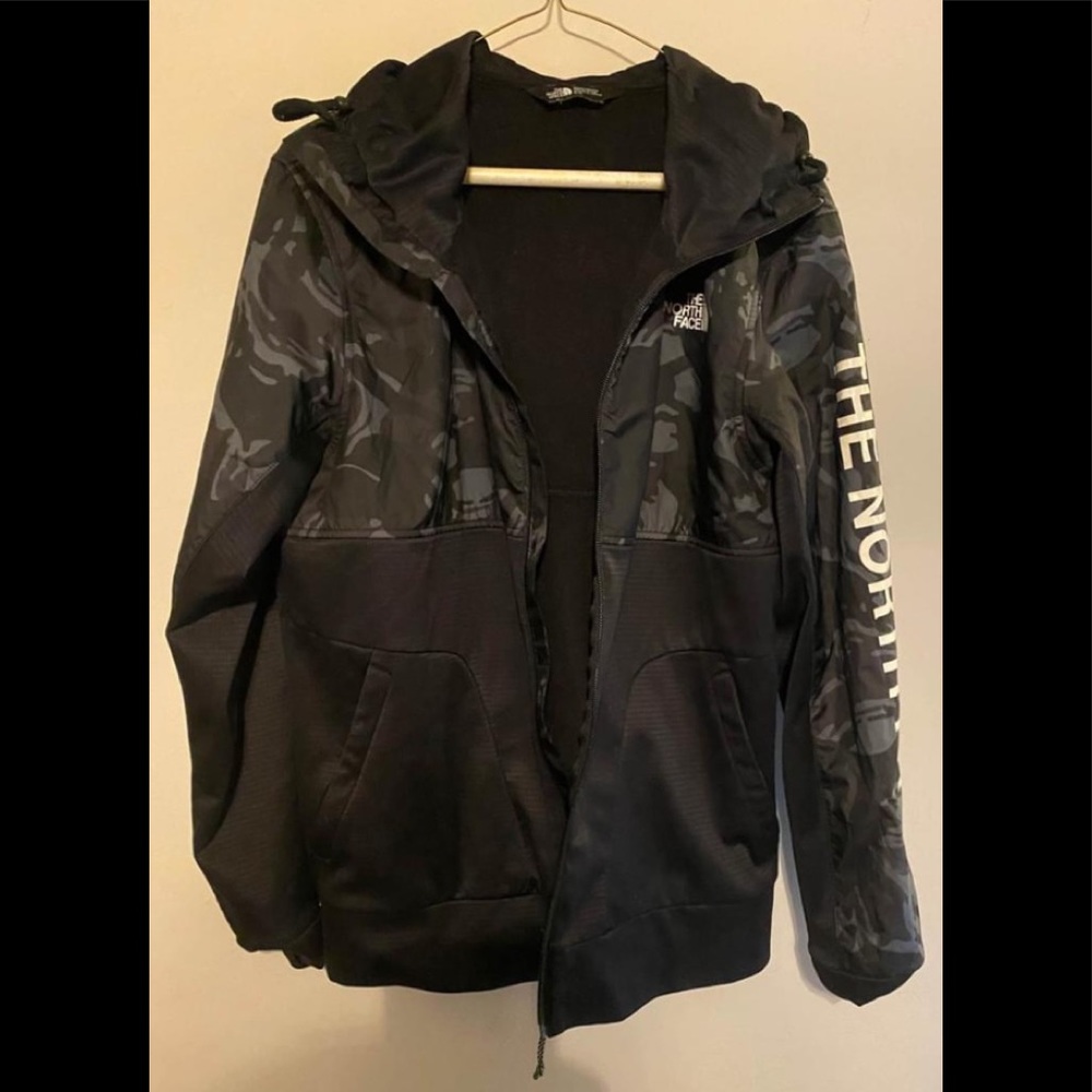 (SOLD)  North face wind jacket